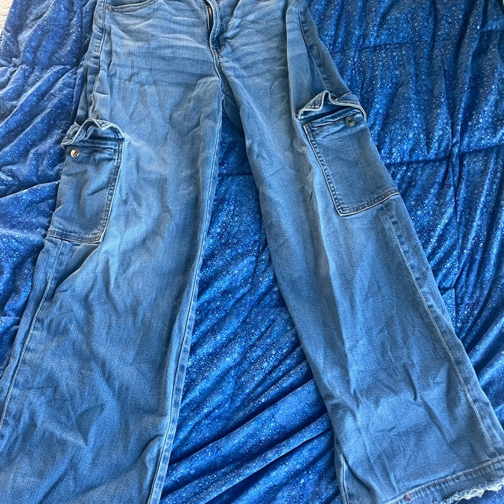 American Eagle Blue Cargo Jeans